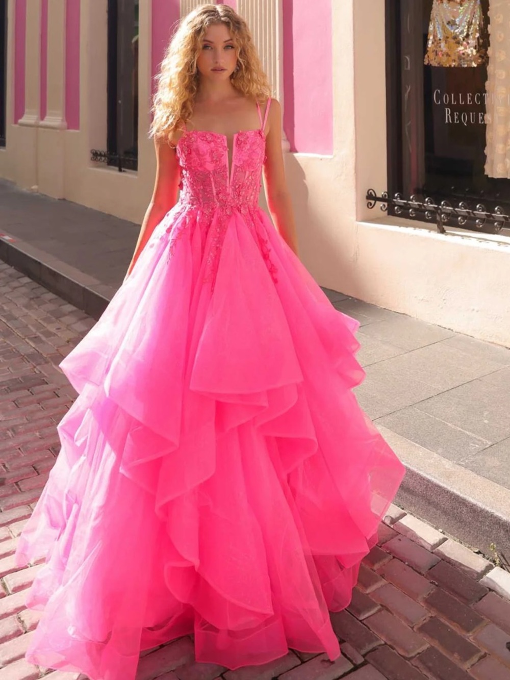 Nox Annabel pink prom dress